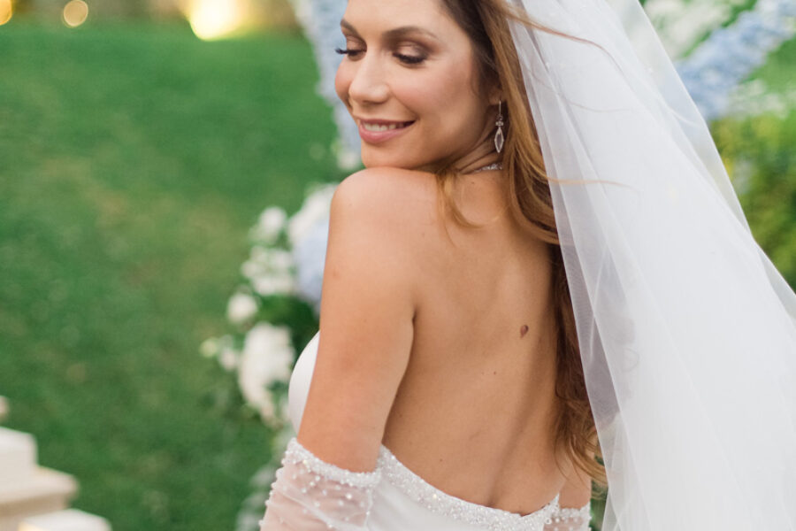 Island art and taste wedding