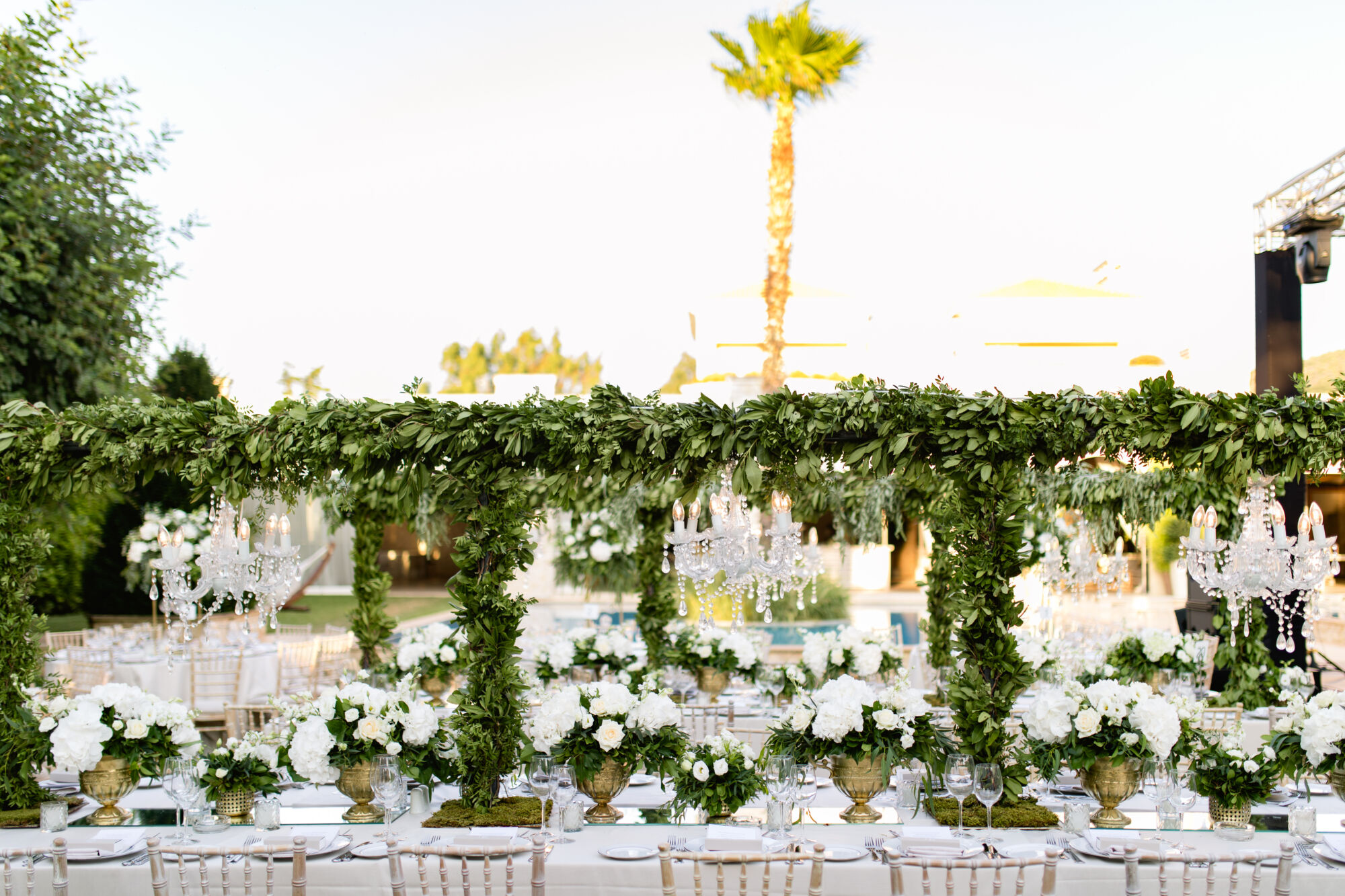 ΓΑΜΟΣ ΣΤΟ ΚΤΗΜΑ ΟΡΙΖΟΝΤΕ 37