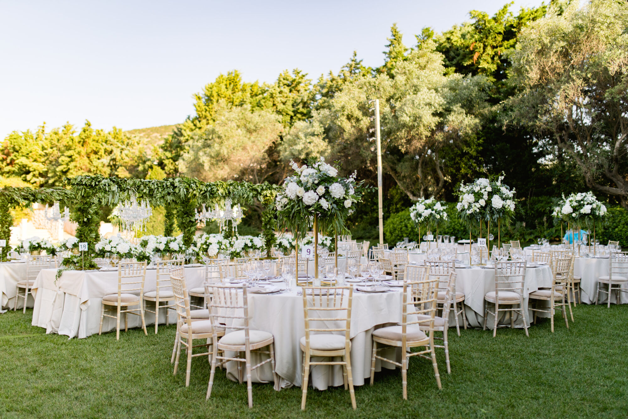 ΓΑΜΟΣ ΣΤΟ ΚΤΗΜΑ ΟΡΙΖΟΝΤΕ 41